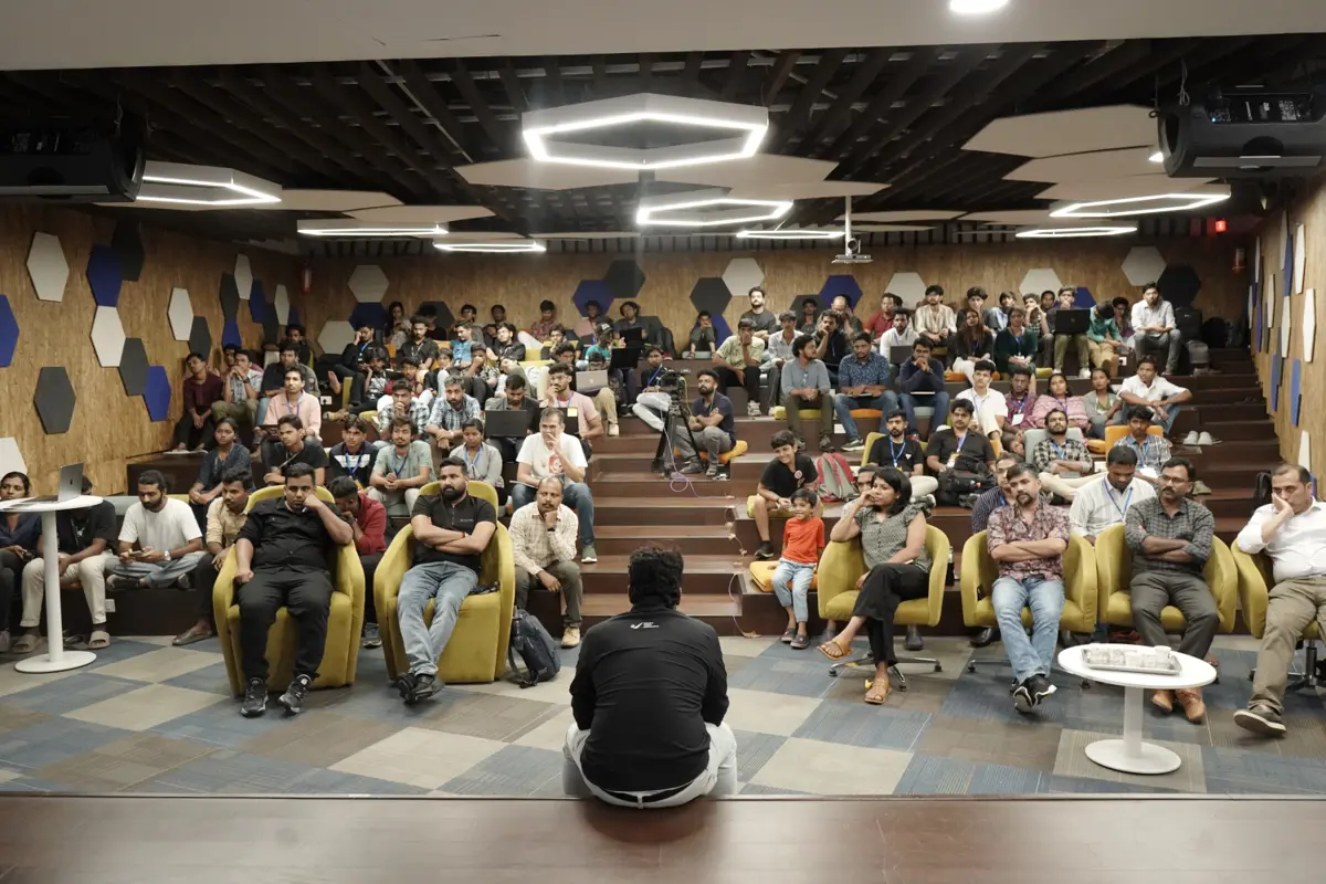 Group photo of all participants and organizers