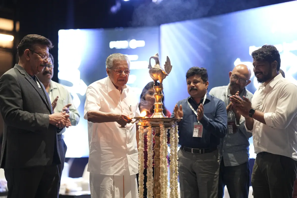 Award ceremony recognizing outstanding contributions